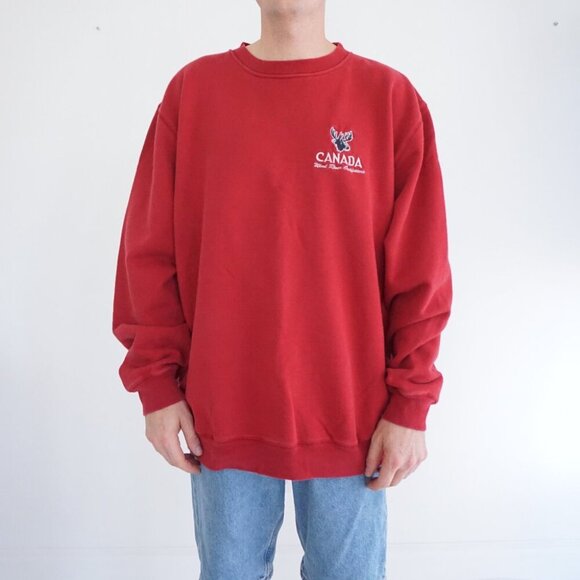 90S Wind River Outfitters Canada Embroidered Moose Red 100% Cotton Crewneck XXL - Picture 2 of 9